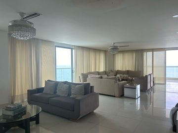 HERMOSO APARTAMENTO RESIDENCIAL PARA VENTA - CASA DE LA PLAYA