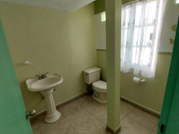 BONITA CASA EN EXCELENTE UBICACION
