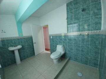 BONITA CASA EN EXCELENTE UBICACION