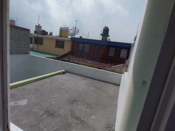 BONITA CASA EN EXCELENTE UBICACION