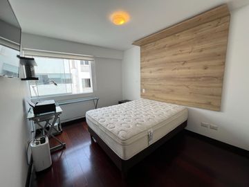 VENTA DE PENT HOUSE DÚPLEX EN MIRAFLORES – ZONA CLÍNICA AMERICANA