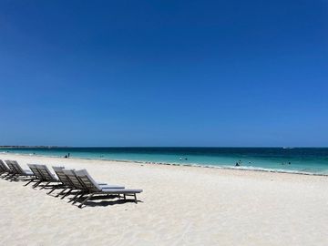 Departamento en Preventa con Vista al Mar en nueva zona hotelera de Cancún (CESN SERCM)
