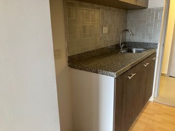 VENDO APARTAESTUDIO LA CASTELLANA