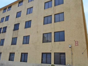 Se vende bonito depto. En fraccionamiento, cerca de avenidas principales