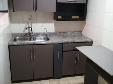 Se vende bonito depto. En fraccionamiento, cerca de avenidas principales