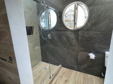 EXCELENTE Y HERMOSA CASA EN FRACCIONAMIENTO NUEVA