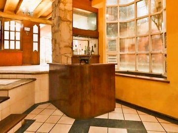 ¡¡Casa en Fuentes de Morelia en VENTA  La casa Cuenta con un Amplio Jardín & Chapoteadero!!