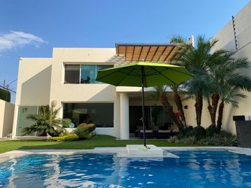 Casa en renta en la zona dorada de Cuernavaca