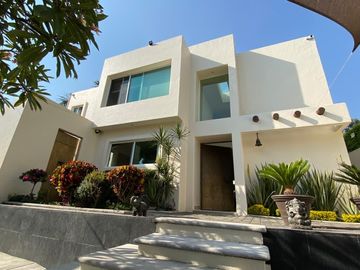 Casa en renta en la zona dorada de Cuernavaca