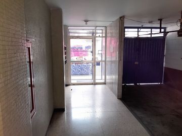 EDIFICIO CON DEPARTAMENTOS EN VENTA, COL. SANTA MARIA LA RIBERA
