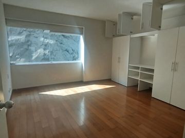 IMPECABLE DPTO EN VENTA EN CERROS DE CAMACHO