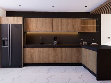 VENTA RESIDENCIA NUEVA FRACC ALTA VISTA  ZONA DE ANGELOPOLIS