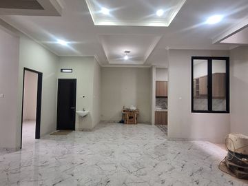 Rumah baru siap huni di komplek pondok kelapa jakarta timu r