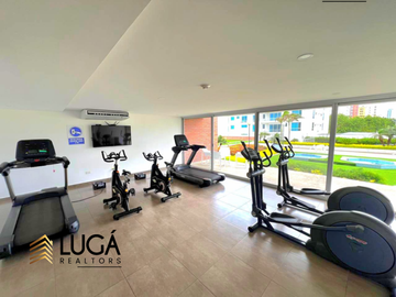 Departamento primera línea al mar 3 dormitorios amoblado en renta, sector playa murciélago, cerca al Mall del Pacífico, Manta, Ecuador