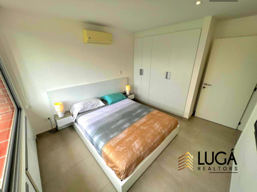 Departamento primera línea al mar 3 dormitorios amoblado en renta, sector playa murciélago, cerca al Mall del Pacífico, Manta, Ecuador
