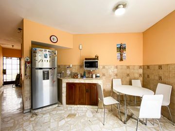 Oportunidad!!!! Se Vende Hermosa Casa En Esquina - La Molina