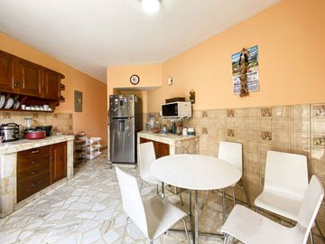 Oportunidad!!!! Se Vende Hermosa Casa En Esquina - La Molina