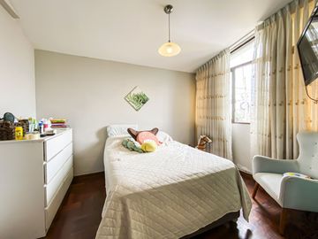 Oportunidad!!!! Se Vende Hermosa Casa En Esquina - La Molina