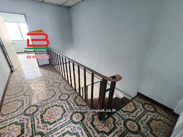 ทาวน์เฮาส์ หมู่บ้าน เกษีณเกษตร เนื้อที่ 20 ตรว. ถ.ลำลูกกา บึงทองหลาง ปทุมธานี