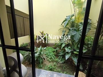 VENTA DE CASA EN LA PERLA - ESPALDA DE LA ISLA DEL PARAISO