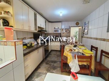 VENTA DE CASA EN LA PERLA - ESPALDA DE LA ISLA DEL PARAISO