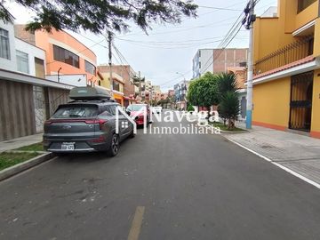 VENTA DE CASA EN LA PERLA - ESPALDA DE LA ISLA DEL PARAISO