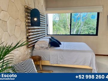 Exclusiva Villa de Lujo en La Veleta una Inversión con Alto Retorno