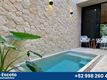 Exclusiva Villa de Lujo en La Veleta una Inversión con Alto Retorno