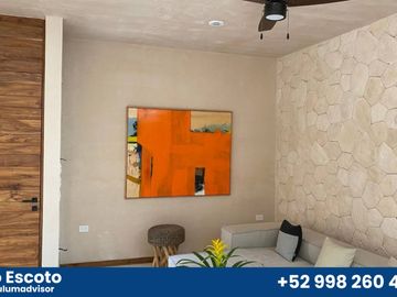 Exclusiva Villa de Lujo en La Veleta una Inversión con Alto Retorno