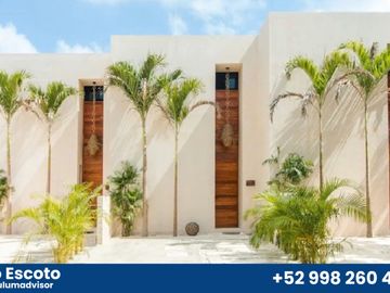 Exclusiva Villa de Lujo en La Veleta una Inversión con Alto Retorno