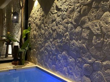 Exclusiva Villa de Lujo en La Veleta una Inversión con Alto Retorno