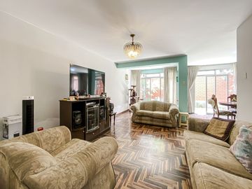 Ocasión!!!! Venta De Amplia Casa En Santa Patricia - La Molina