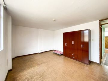 Ocasión!!!! Venta De Amplia Casa En Santa Patricia - La Molina