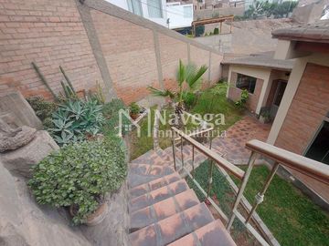 VENTA DE CASA EN SURCO - LAS CASUARINAS SUR