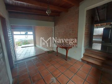 VENTA DE CASA EN SURCO - LAS CASUARINAS SUR