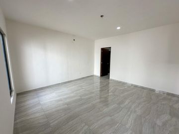 casa en venta de una planta con 4 habitaciones en zona norte, cholul