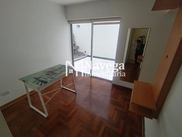 VENTA DEPARTAMENTO EN MIRAFLORES  - A UNA CUIADRA DEL MALECON Y DEL PARQUE MARIA REICHE