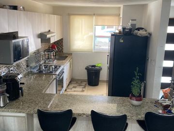 CASA EN VENTA EN FRACCIONAMIENTO LA ANTIGUA CEMENTERA, PUEBLA
