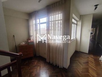 VENTA DE CASA EN CHUCUITO - FRENTE A PLAZA SANTA ROSA