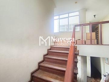 VENTA DE CASA EN CHUCUITO - FRENTE A PLAZA SANTA ROSA