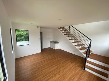 CARMONA ESTATES HOUSE & LOT FOR SALE