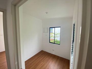 CARMONA ESTATES HOUSE & LOT FOR SALE