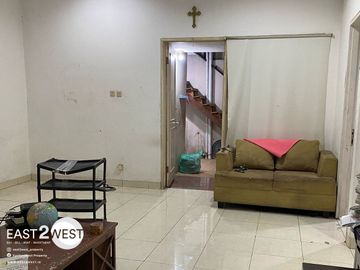 Dijual Rumah Serpong Park Tangerang Selatan Murah Bagus Nyaman Lokasi Strategis Dekat Pintu Tol