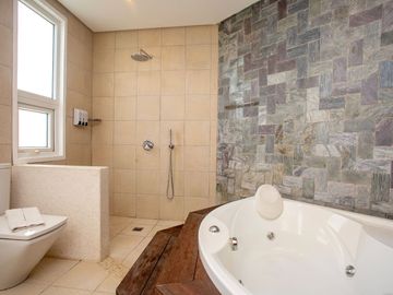 7Stones Boracay - Ocean View Boracay Large Two Bedroom Luxury Apartment 184m2
