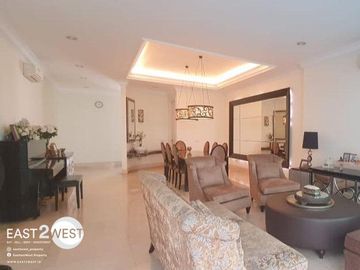 Dijual Rumah Model Klasik Kebon Kacang Tanah Abang Jakarta Pusat Bagus Cantik Siap Huni Lokasi Strategis Bebas Banjir