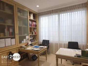 Dijual Rumah Model Klasik Kebon Kacang Tanah Abang Jakarta Pusat Bagus Cantik Siap Huni Lokasi Strategis Bebas Banjir