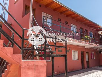 Venta casa tipo hostel, macrocentro Salta