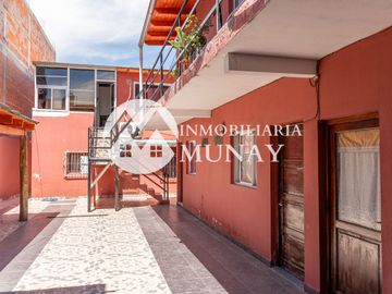 Venta casa tipo hostel, macrocentro Salta