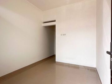 RUMAH 2 LANTAI MURAH KRAMATJATI JAKARTA TIMUR AKSES MOBIL 495 JUTA