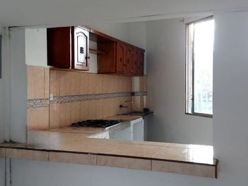 CASA EN QUEVEDO